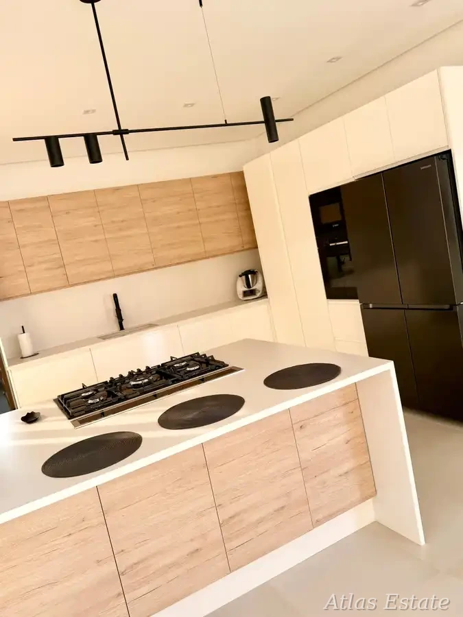 Villa Nora à Marrakech — pièces de vie & cuisine, photo 7